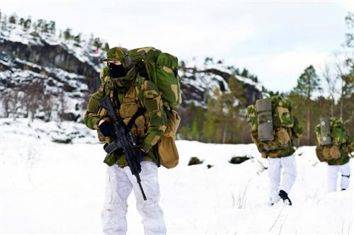 挪威士兵北极实弹射击_中原特钢(002423)股吧