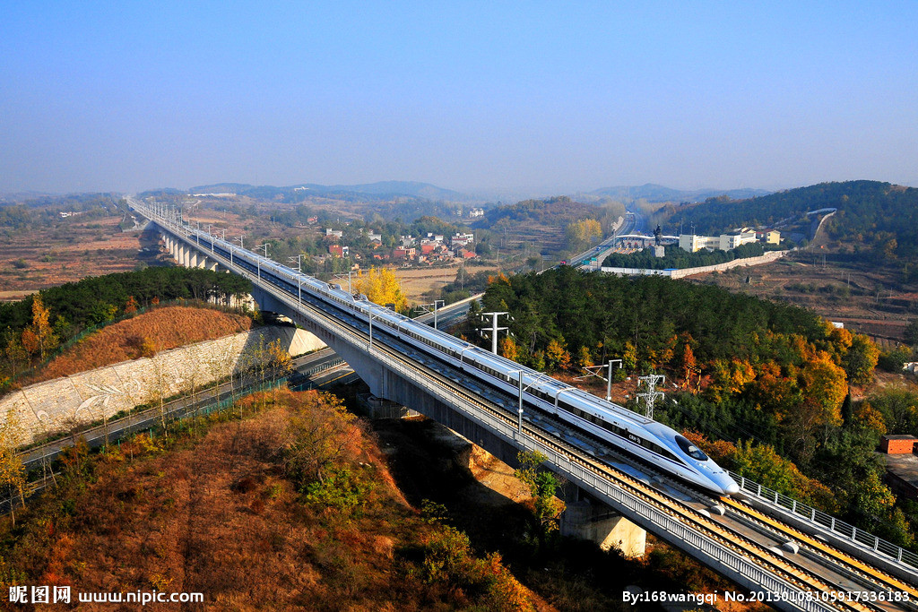 哈沪高铁28日正式通车 为世界上直通里程最长高铁线路