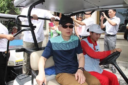 马云任志强向华强刘德华成龙参加冯小刚电影公