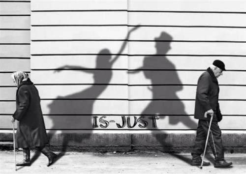 炒过的股票之中,很少有象蓝科这么烂的!还好,买