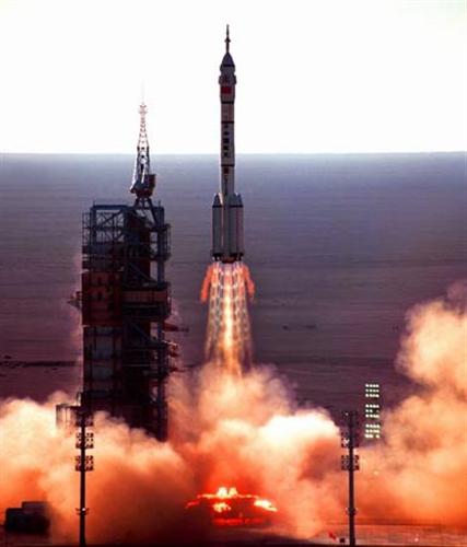 明珠即将发光供探讨!_广东明珠(600382)美股吧