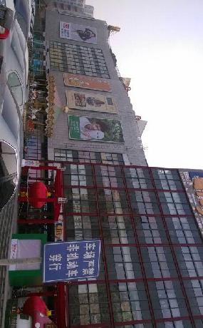 十里堡阳光新业新城市文化广场_阳光股份(000