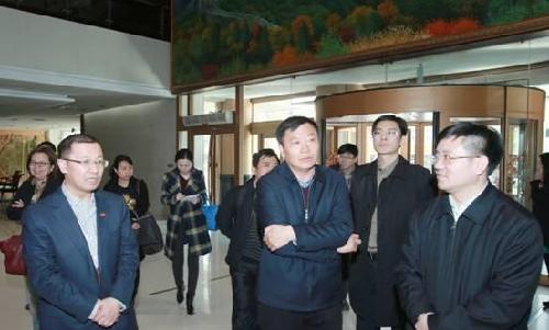 长春市统计局局长、区长调研亚泰电子商务_亚