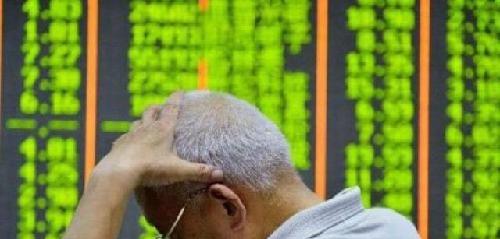 抛弃低市盈率的国有银行股票,诱发股市暴跌意