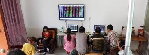 15.06.28:央视神提示:一旦逃出火场 不要再返回