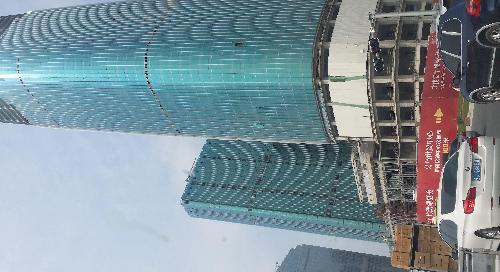 天天路过新光控股开发的世贸大厦,拍一张吧_*