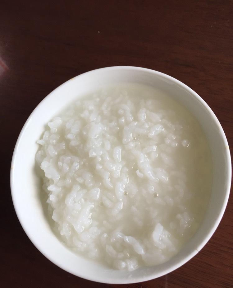 一碗稀饭,含着眼泪,彻底完了[哭][哭][哭]