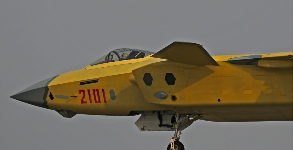 EODAS五大优势使歼20领先一代 F22未装备_