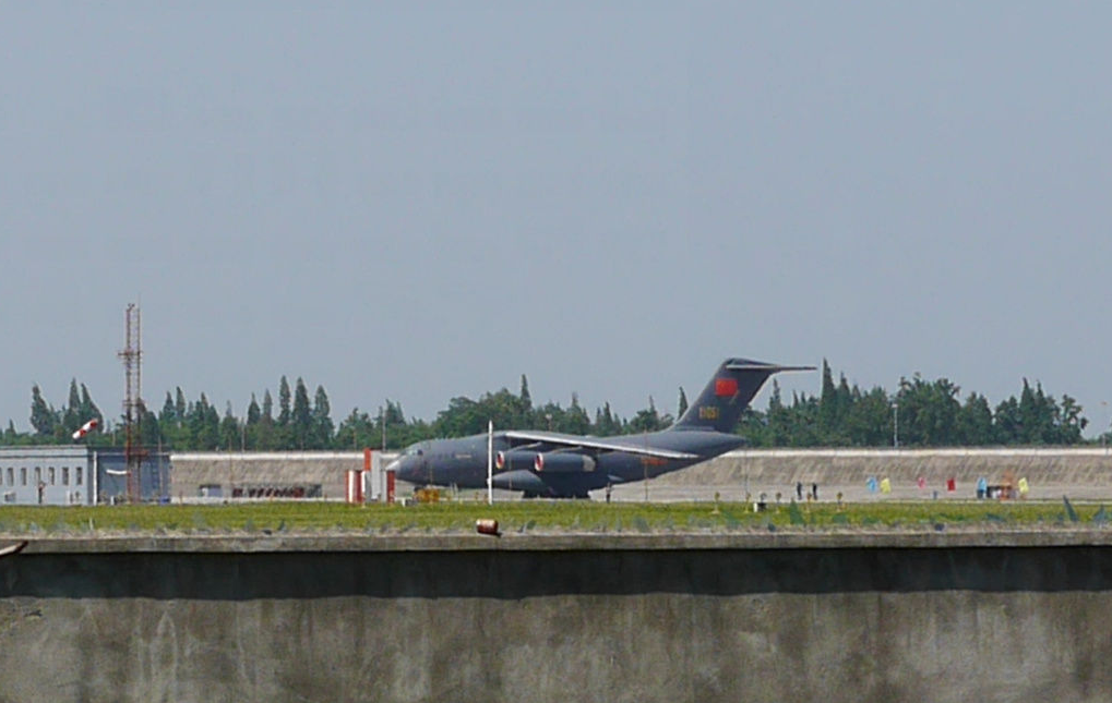 国产大型运输机运20 11051 11052 列装中国空军