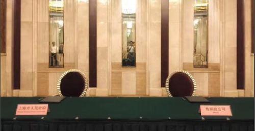 6月22日,特斯拉与上海政府签署投资建厂协议,