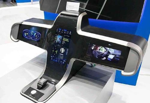 想象下科幻电影的画面,未来柔性屏幕的应用还