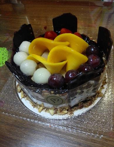 博通收购高通拍,全球半导体芯片的特大盛事。