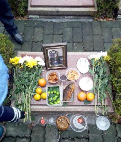 红星美凯都上市了新股跌破发行价等着看吧!我