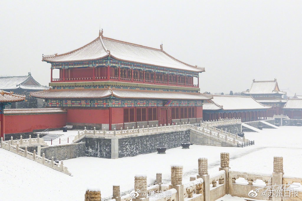 故宫雪景,喝口三元牛奶,静静欣赏故宫雪景之美
