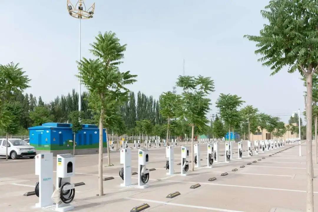 特来电:的新能源汽车充电站 全线覆盖从陕西省西安市到新疆自治区