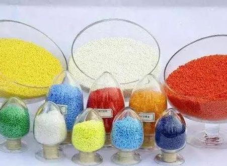 道恩股份董秘回复：公司生产经营正常产品有热塑性弹性体、改性塑料、色母粒、熔喷料、可降解塑料等依照订单情况做生产。2020年发行可转债募集资金用于建设12万吨改性塑料产能。公司在重庆布局打造道恩高分子材料西南总部基地建设改性塑料