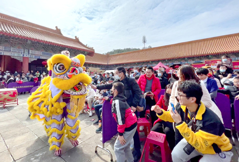南海景区醒狮贺岁过大年.jpg 南海景区醒狮贺岁过大年.jpg