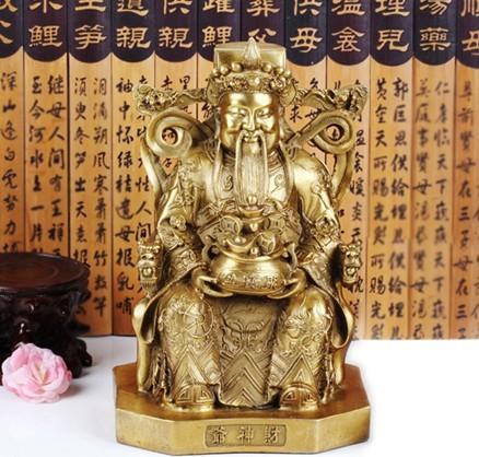财神爷爷在此,跪拜行礼,阳光必涨停,我相信神仙!