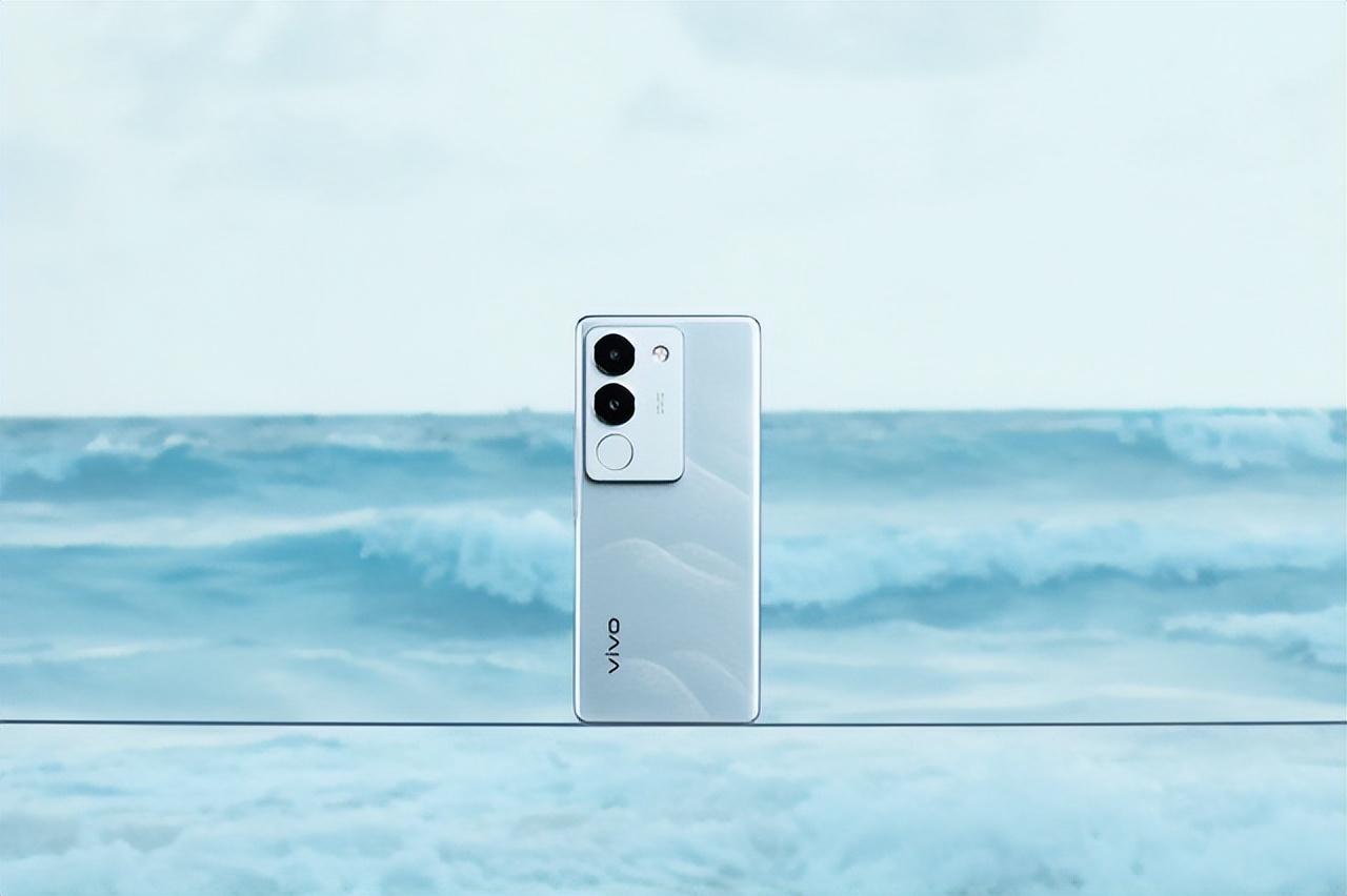 >正文>行业首创粒子水墨让流动山海「自然生长」官方信息显示,vivo s