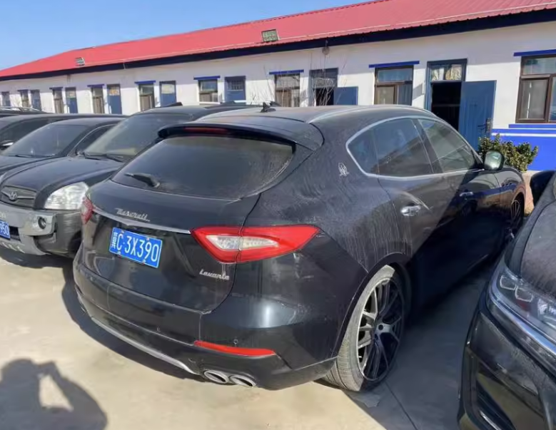 河北省秦皇岛市一辆玛莎拉蒂牌汽车将以38万起拍