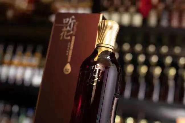听花酒争议不断:碰瓷、割韭菜、虚假宣传?_财富号_东方财富网