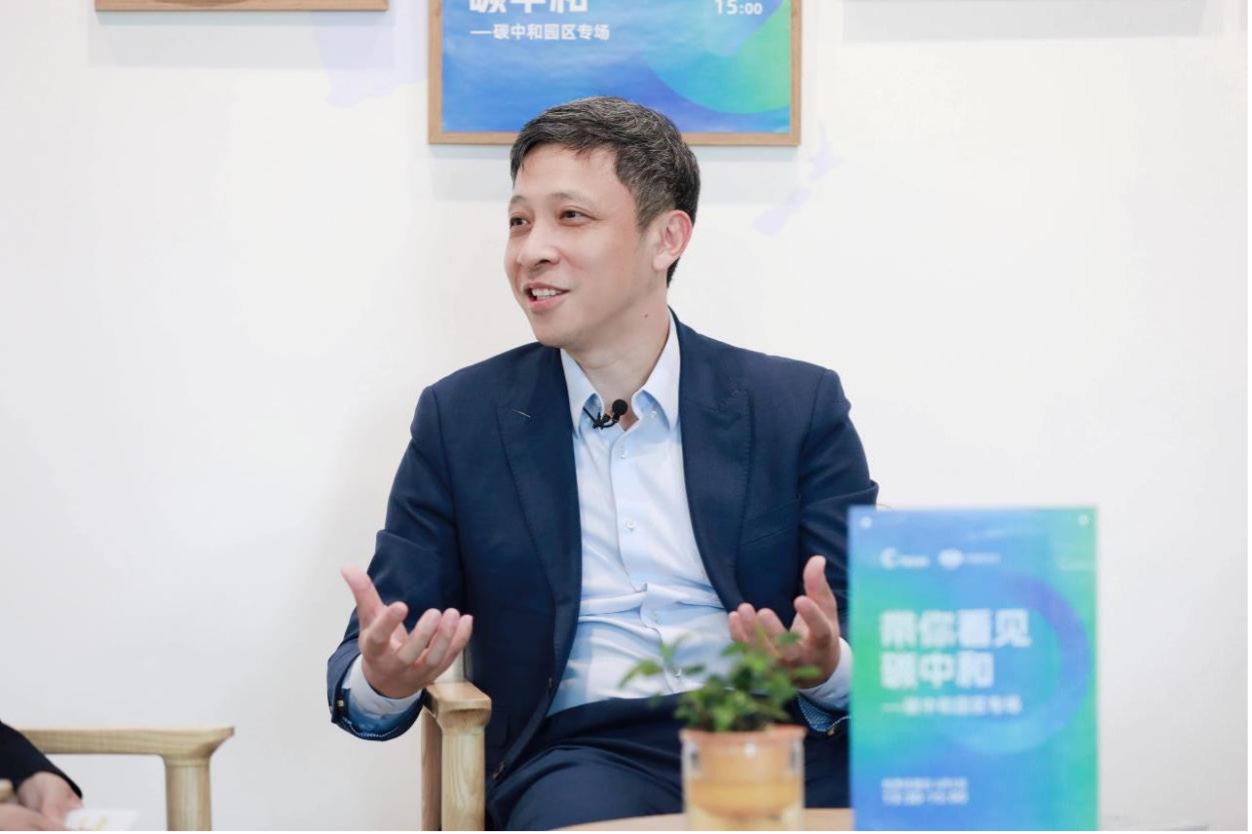 他提到:"在中国的双碳目标之下,为了应对气候变化,生物圈三号是万科