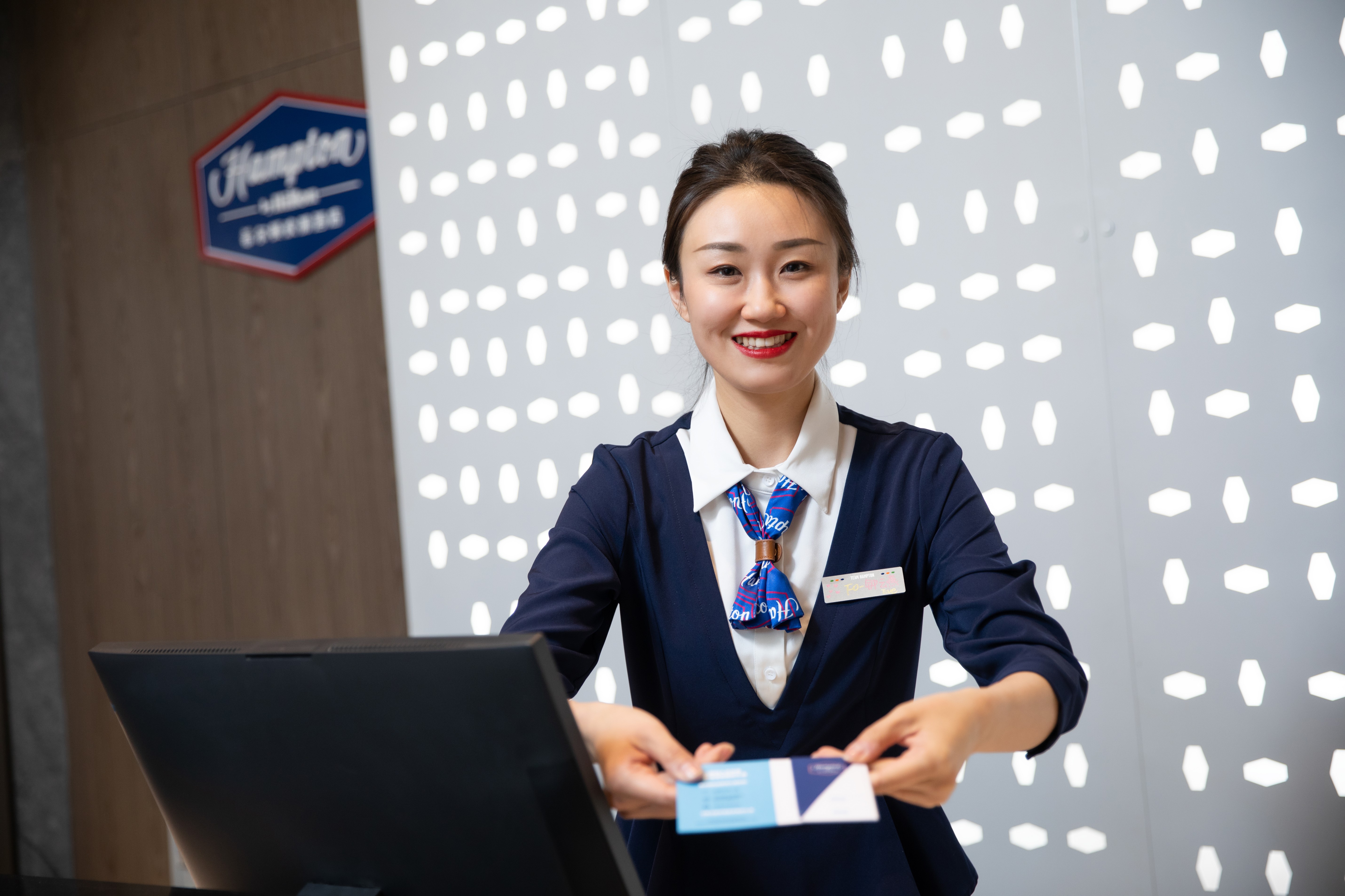 酒店界六边形战士希尔顿欢朋的中高端赛道领跑术