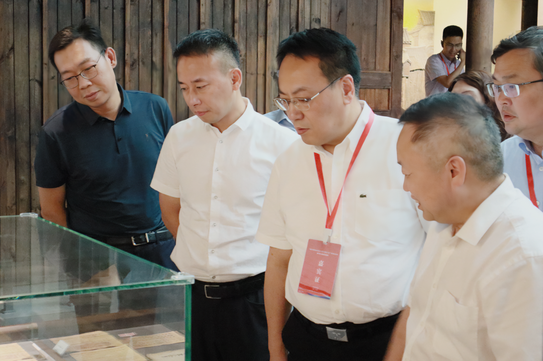酿造共同富裕新生活嘉兴市副市长邢海华一行莅临会稽山考察调研