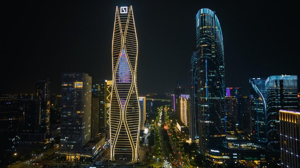 这座世界知名建筑事务所som设计的大楼,也成为杭州钱塘江畔新的地标