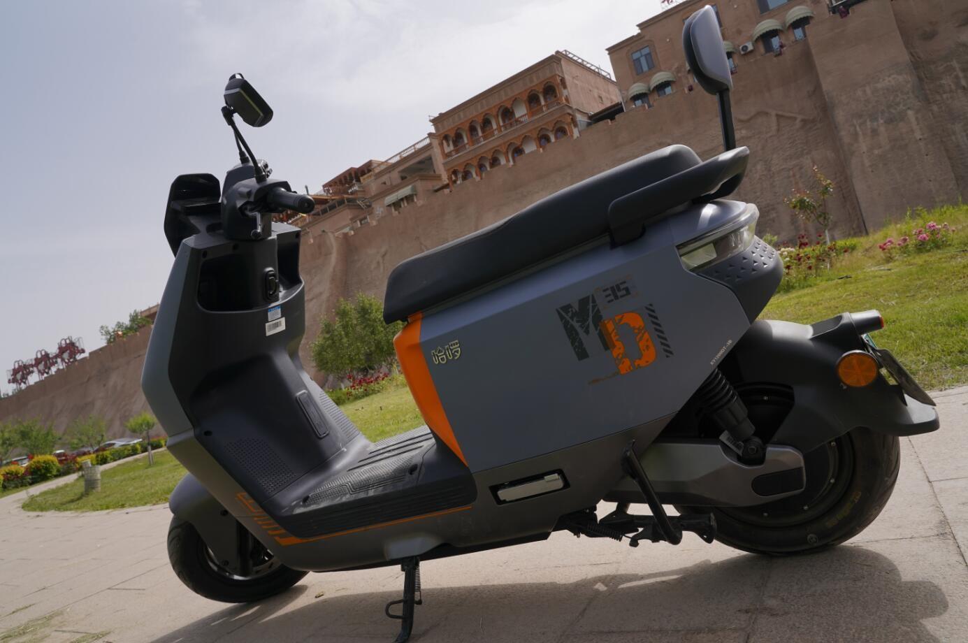 喀什12小时特种兵终极挑战 哈啰智能电动车精美大图赏