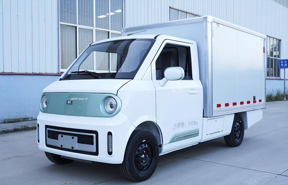 主流城配物流车大比拼为何北汽雷驰能成新能源mini卡开创者