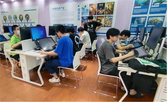 汉王友基助力院校艺术技能专业建设推动数字艺术教育高质量发展