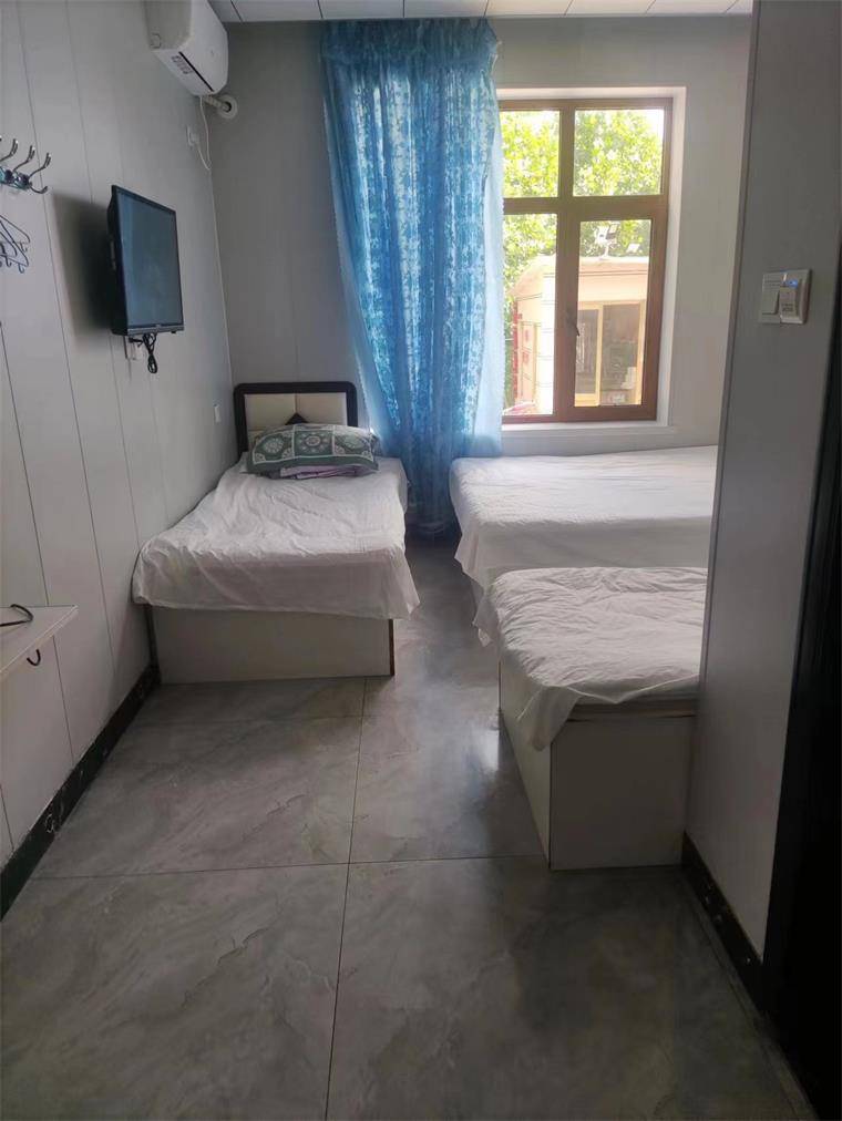 辽宁丹东东港獐岛蓝海渔家抓螃蟹捡海参三餐一宿仅需200