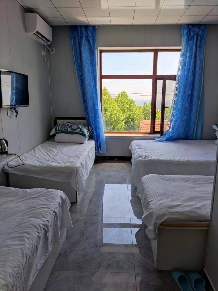 辽宁丹东东港獐岛蓝海渔家抓螃蟹捡海参三餐一宿仅需200