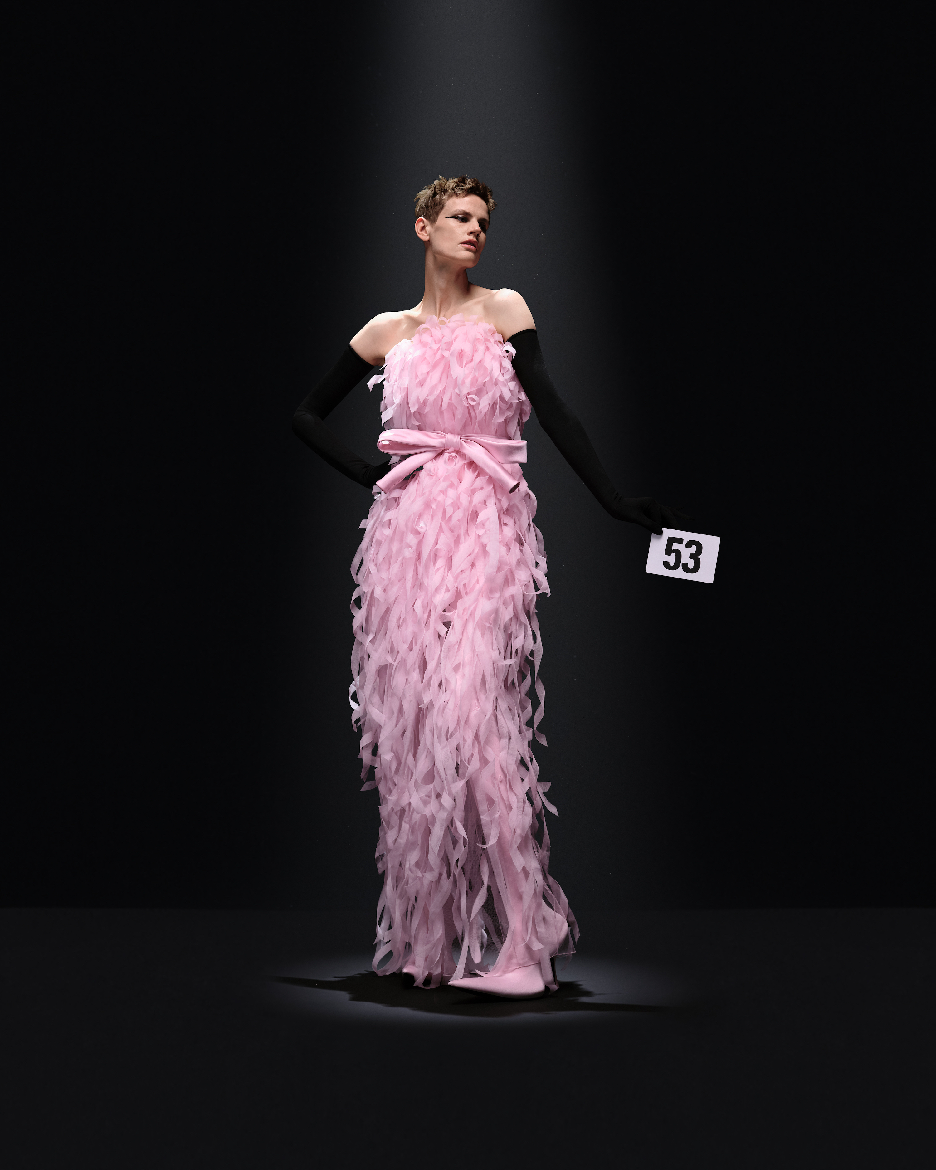 balenciaga show: regression to the essence of couture