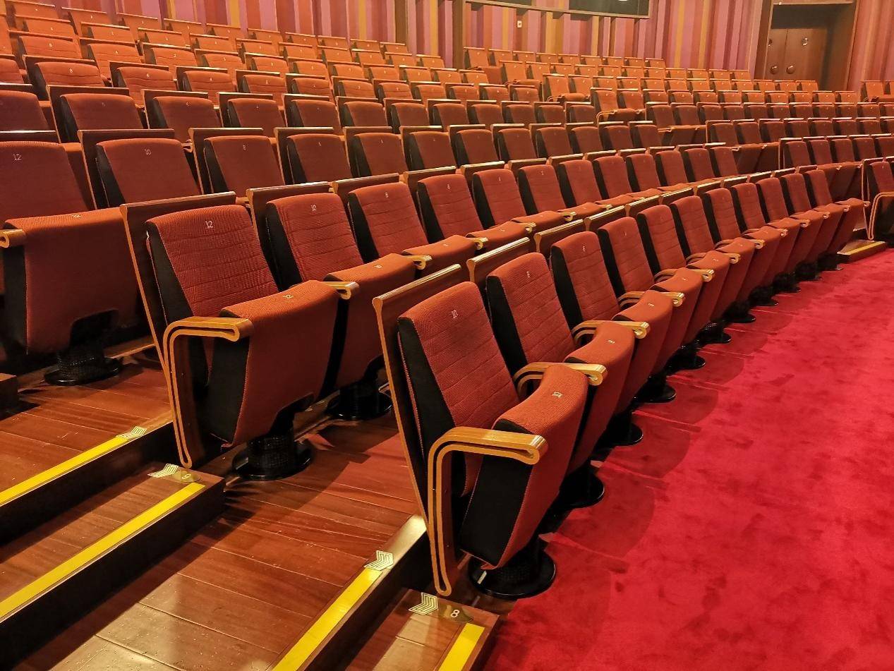 国家大剧院:音乐厅观众席座椅甘肃大剧院:观众席座椅广州大剧院:观众