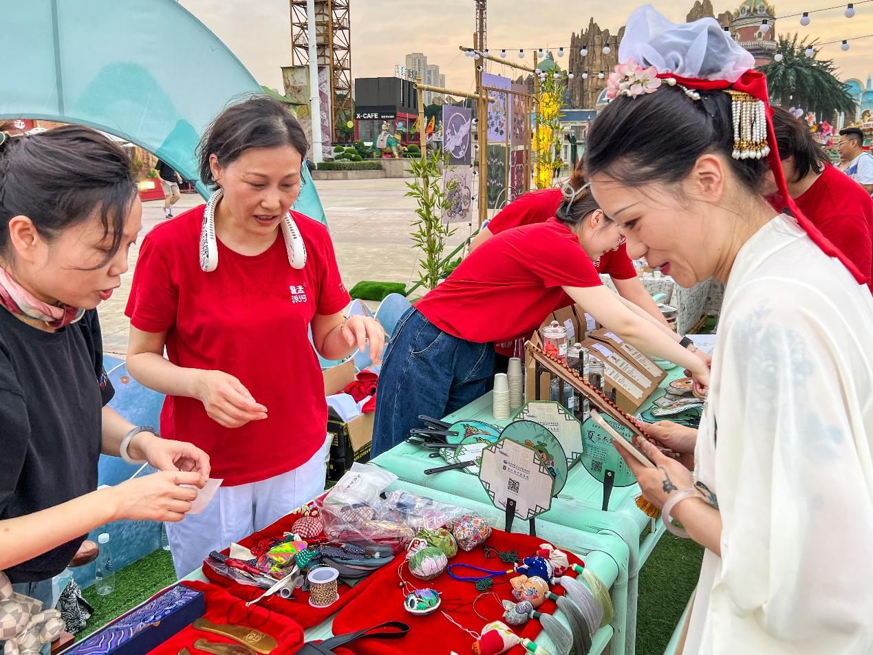 近年來,常州市中醫醫院不斷完善工作體系,健全傳承保護機制,營造和