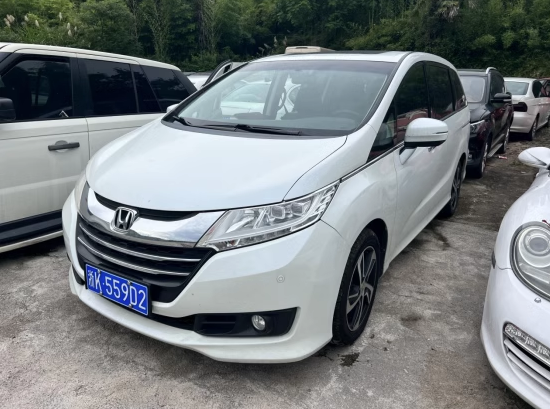 浙江省丽水市一辆本田牌小型汽车将以6万起拍