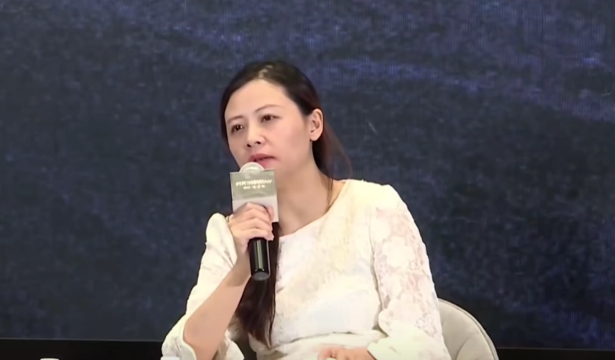 在本周市场大涨后,百亿私募女掌门李蓓公开唱多了,而且说部分基金已