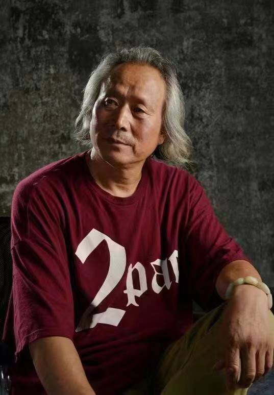 蚂蚁全媒体旗下《华夏名人风采网》报道中央美术学院客座教侯玉华