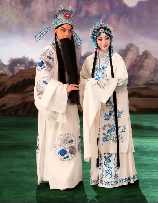 亮相大同于魁智李胜素领衔国家京剧院一团演唱会