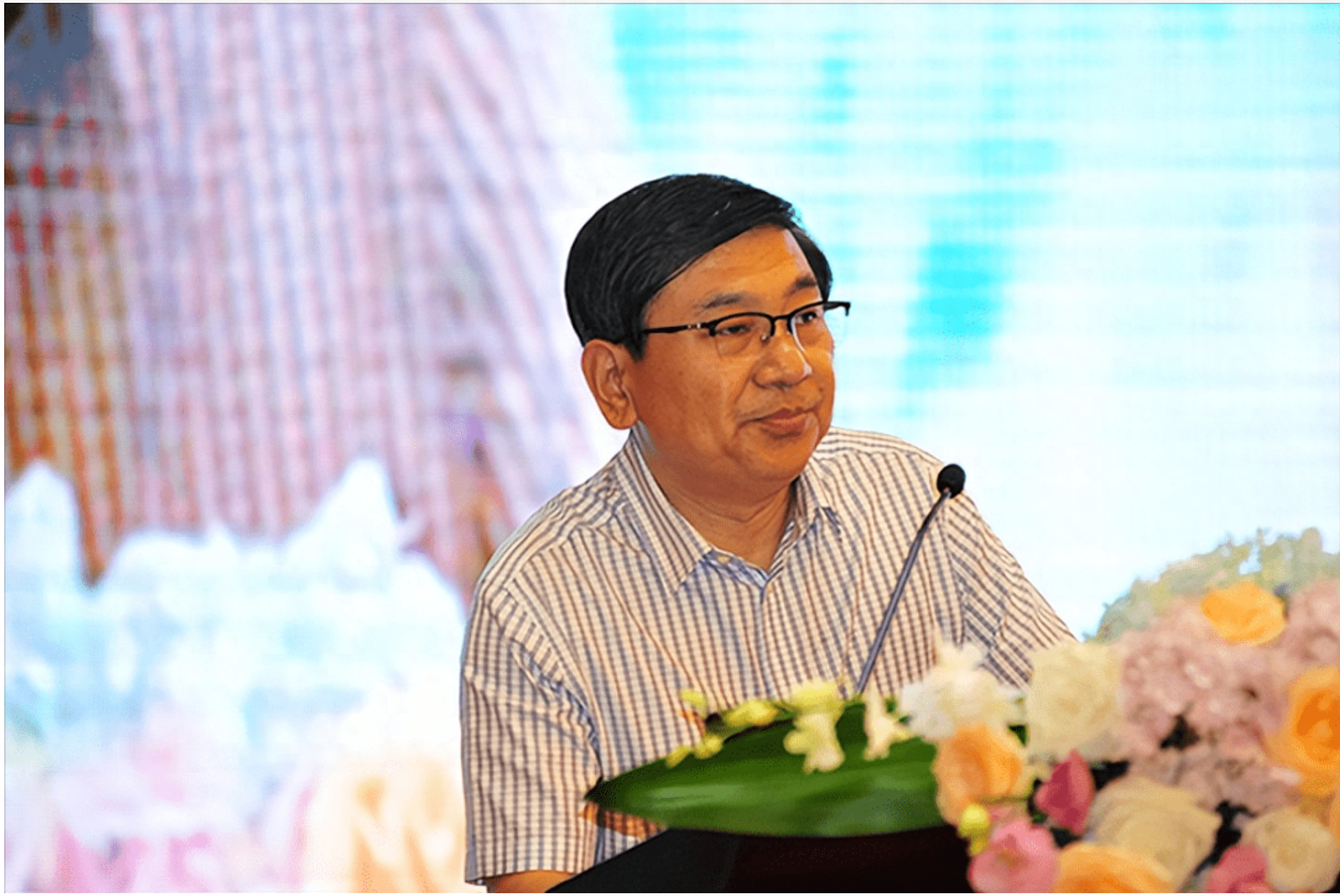 与丹宏和魏海金相比,另一个与面有关系的河北人,则是半路出家,他就是