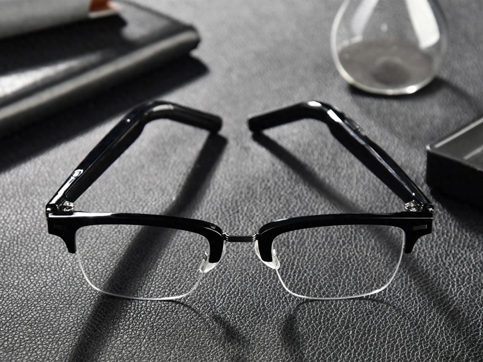 华为智能眼镜2图赏智能私人管家