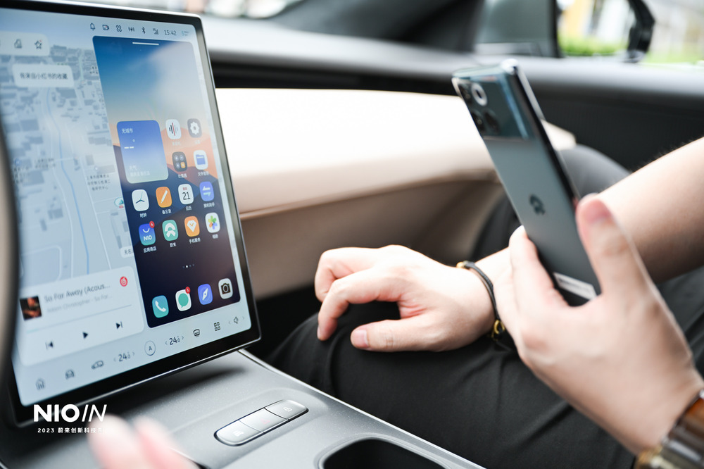 蔚来跨界造手机车机互联浪潮已来临