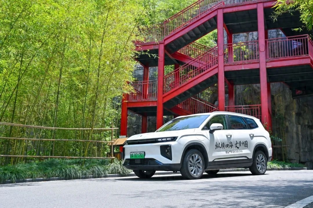 吉利汽车迎来金九9月销量高达17万余辆创历史新高