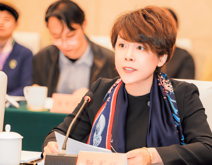 3,晶澳科技总裁助理靳军淼4,天合智慧董事长高海纯5,福莱特总裁阮泽云