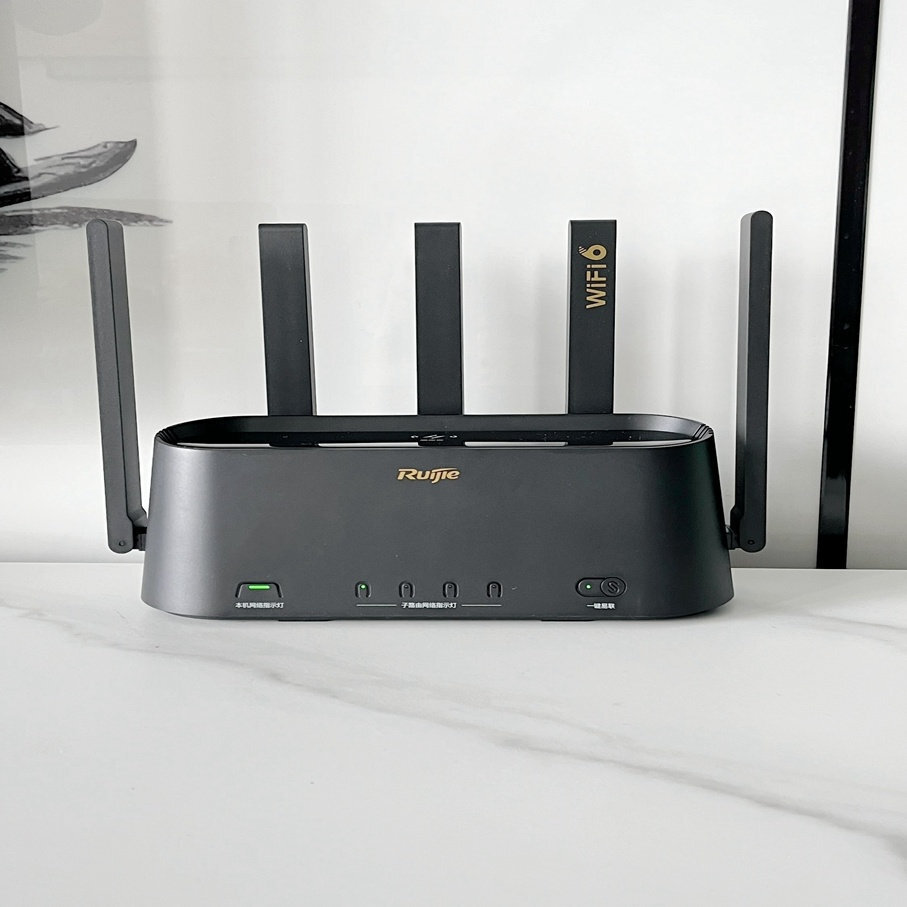 WiFi信号中的佼佼者，锐捷蜂鸟旗舰版 路由器完美应付任何家庭场景