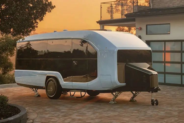 比家还舒服前苹果和特斯拉高管打造最强电动智能房车