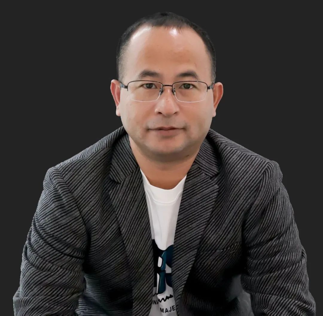 本期,家居新范式特邀壹号智选品牌总经理陈华辉先生,与我们分享"壹号