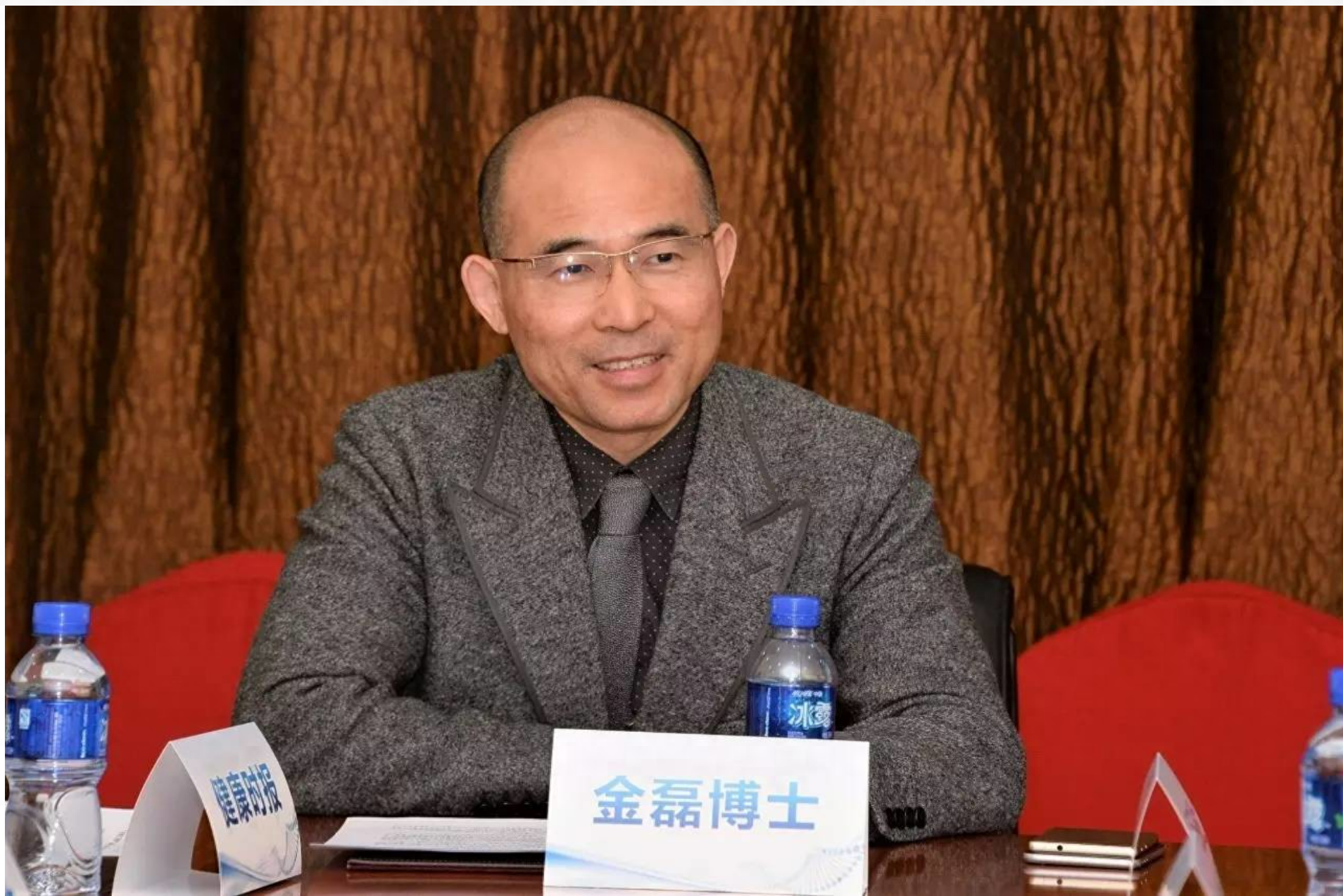 这个留学生叫金磊,是江西南昌人